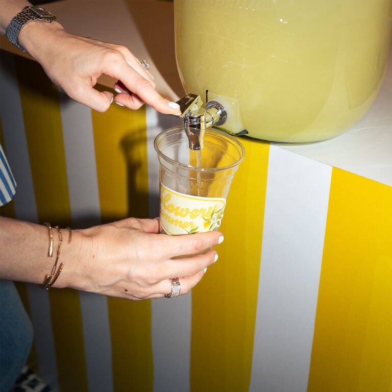 L’interview-café d’Alexandra Kolasinski, fondatrice de Glowery | Le Bon ...