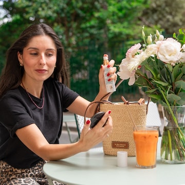 L’affaire est dans le sac de… Athina, experte beauté du Bon Marché