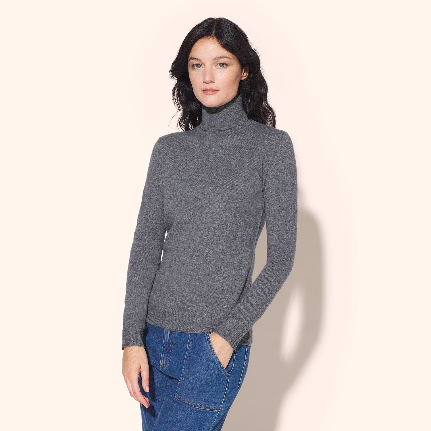 Pull col roulé