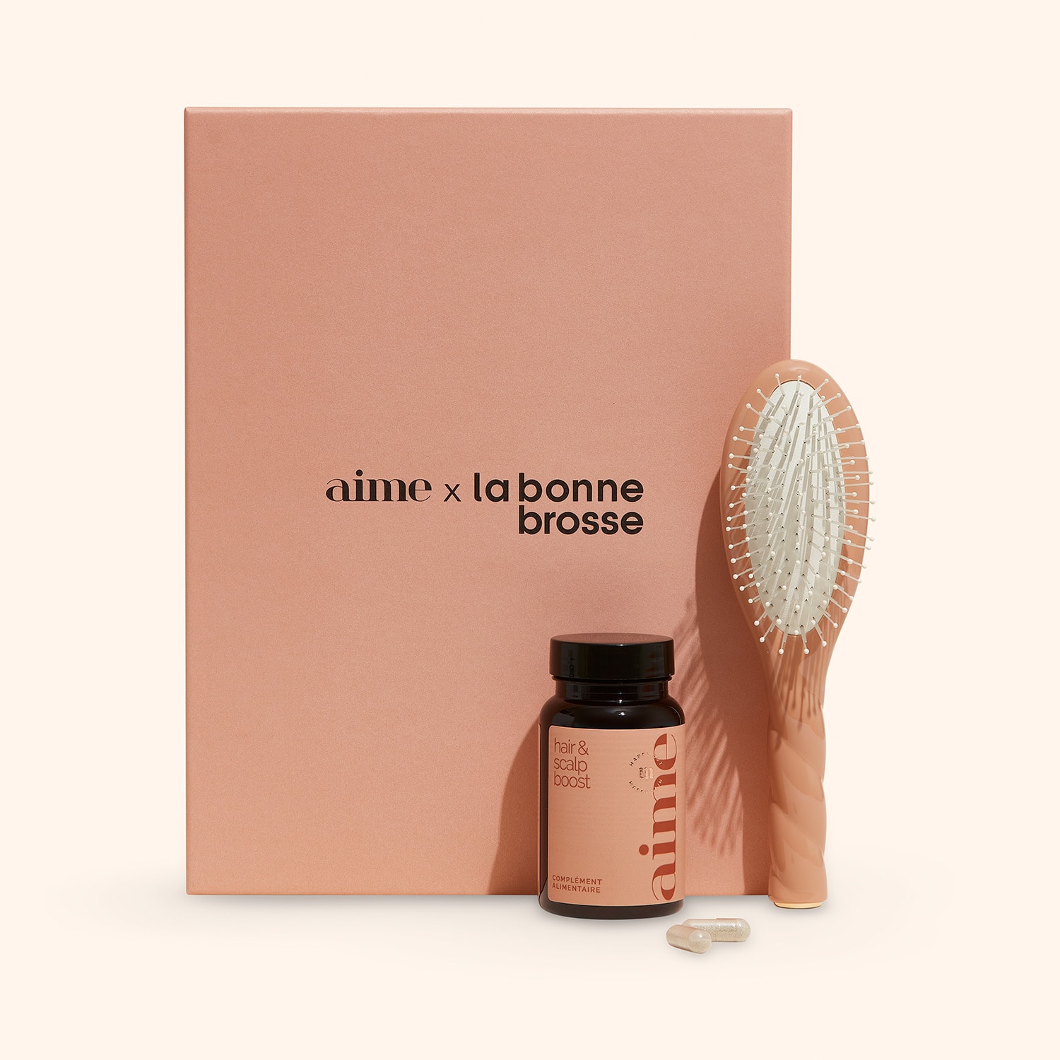 Coffret cheveux avec complément, mini brosse et pochon