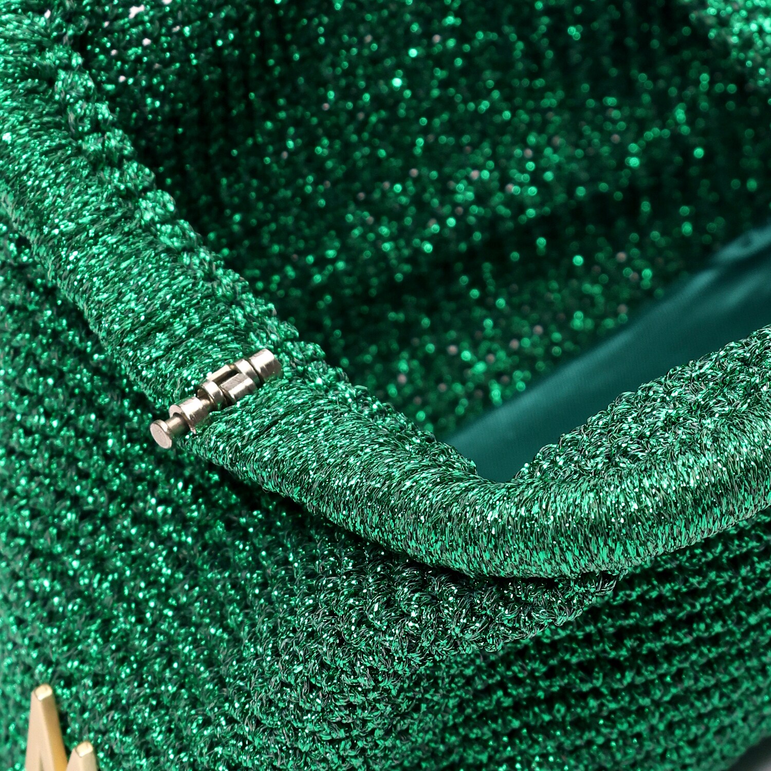 Pochette en crochet