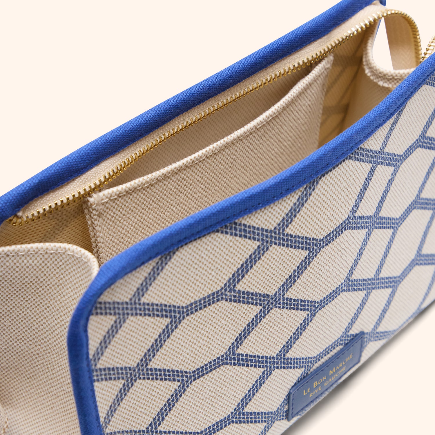 Trousse beaut&eacute;