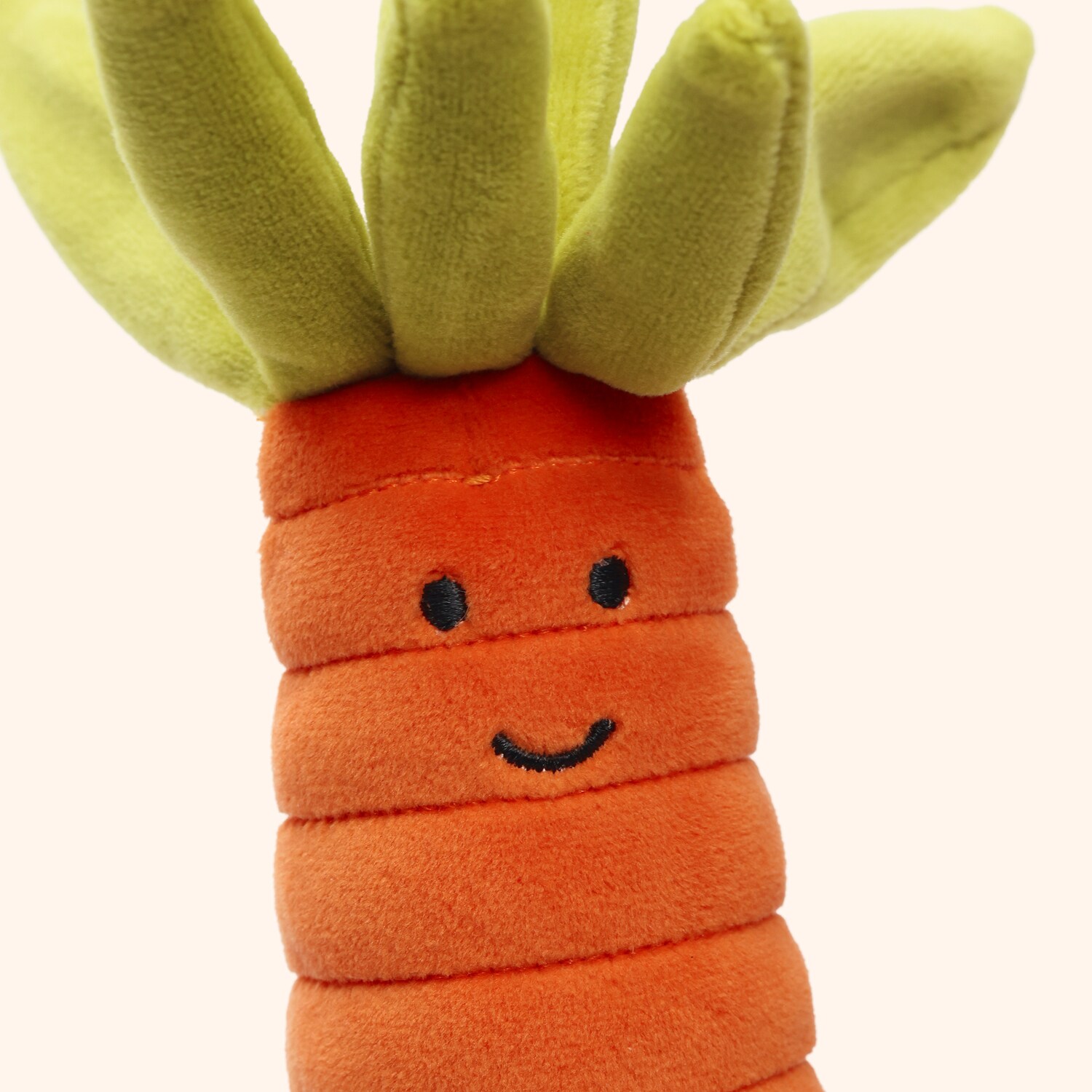 Carotte en peluche