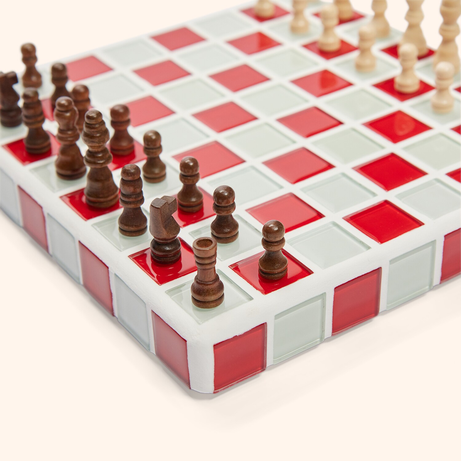 30 Unique Home Chess Sets  Jeu echec, Échiquiers, Jeux