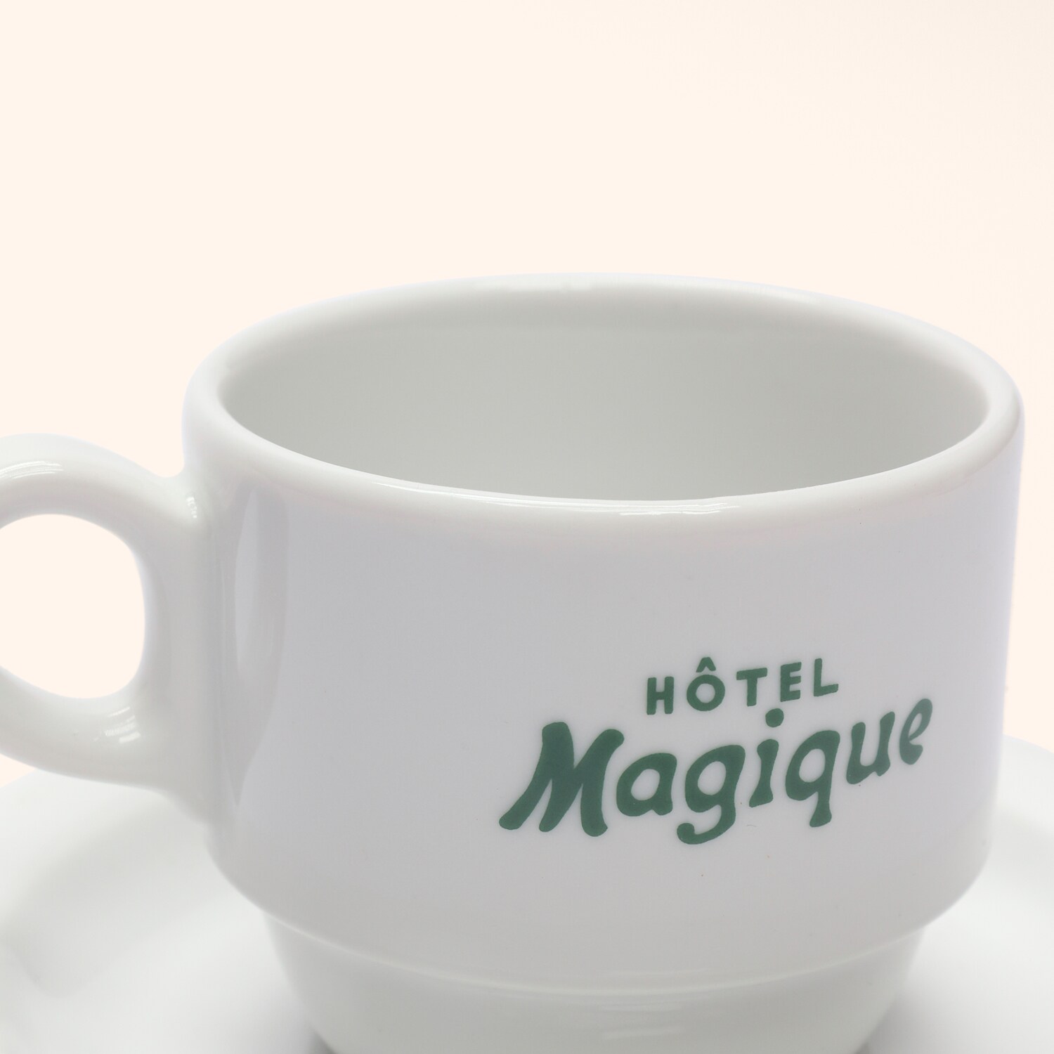 Set de tasses et soucoupes