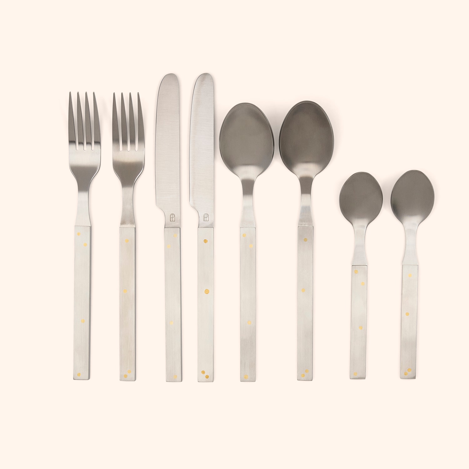 Ménagère pour 2 personnes 4 pièces