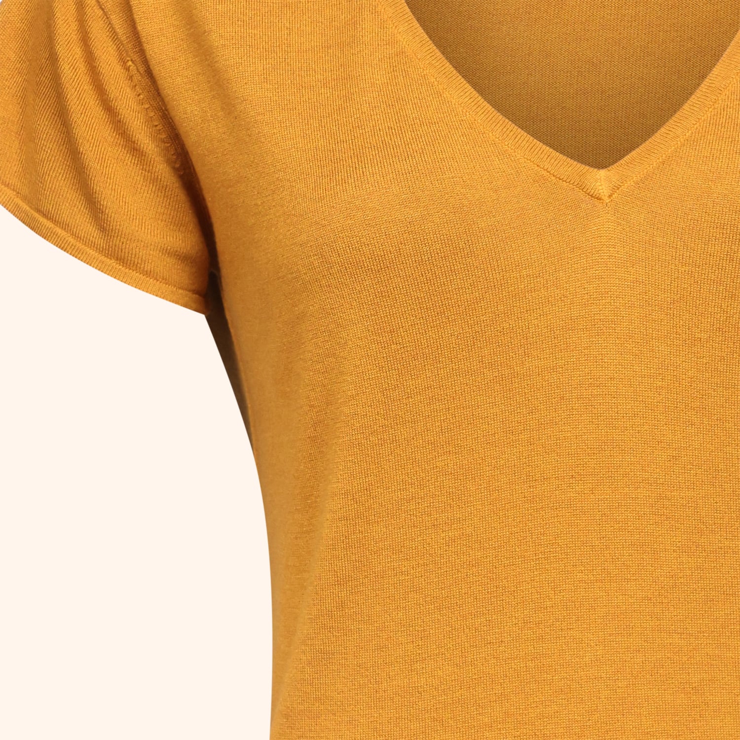 T-shirt col V manches courtes