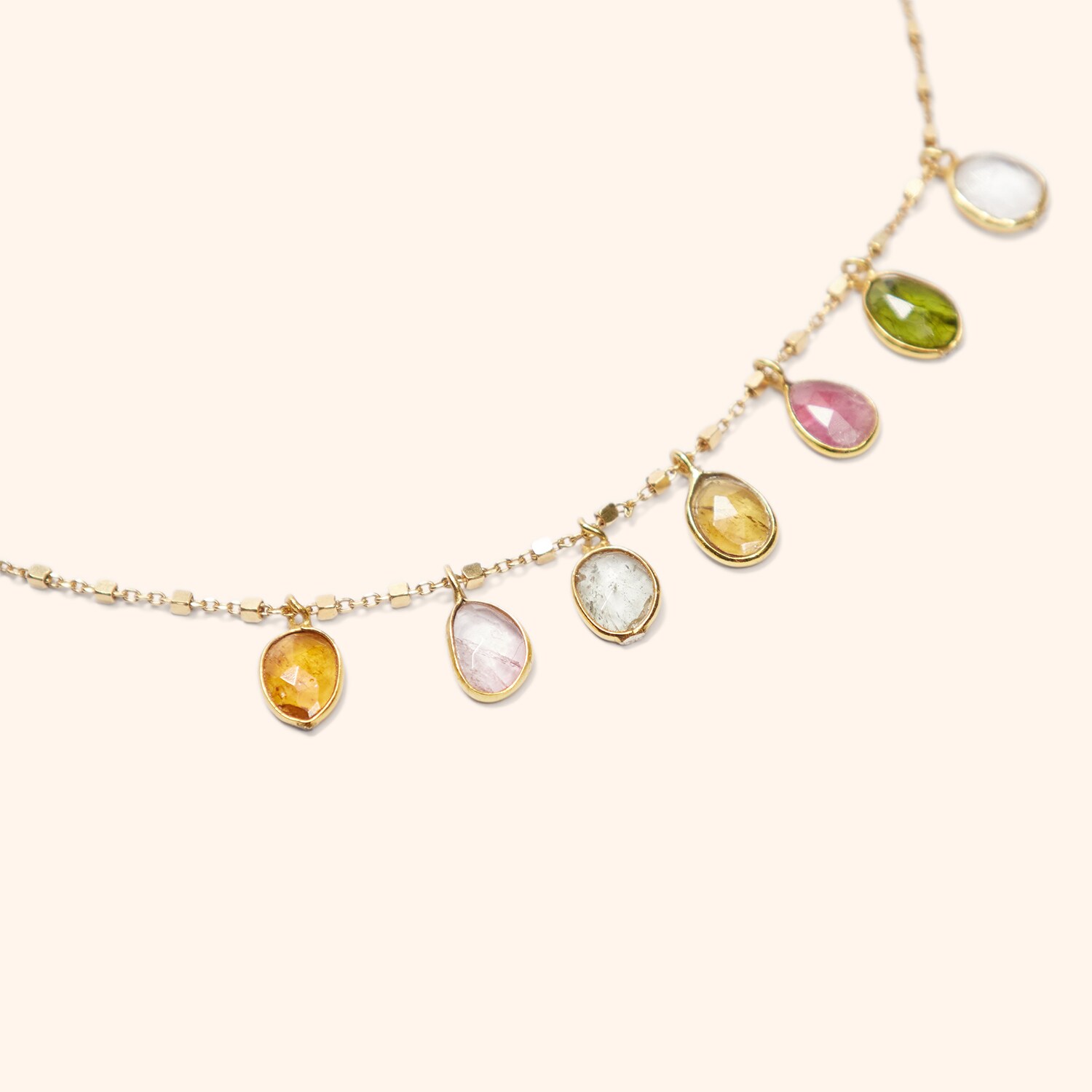 Collier Carmen