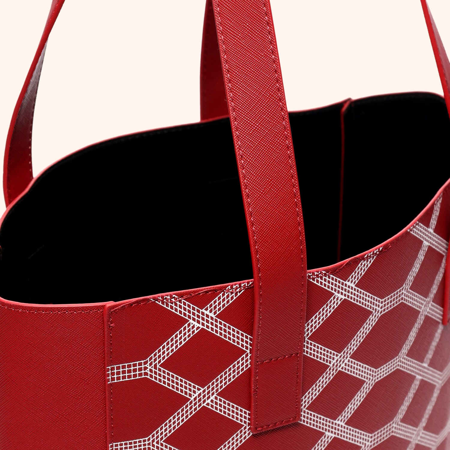 Shopping bag escalator